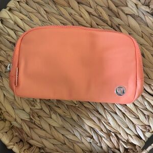 NWOT Lululemon Wear Everywhere Belt Bag 1L